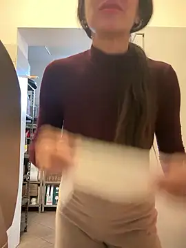 ainaht online show from January 7, 8:30 am