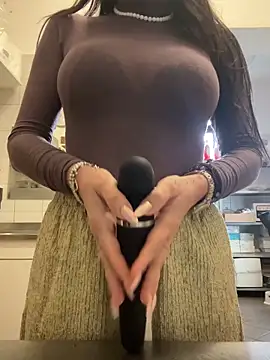 ainaht online show from March 3, 8:32 am