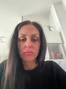 ainaht online show from May 7, 9:23 am