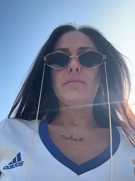 ainaht online show from March 8, 11:02 am