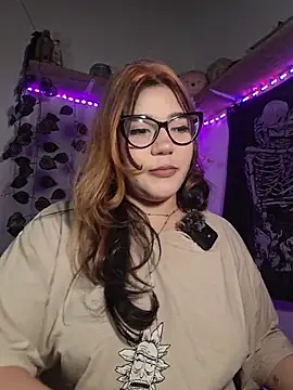 Snapshot of MegXo chatting on February 21, 6:15 am MegXo online show from February 21, 6:15 am