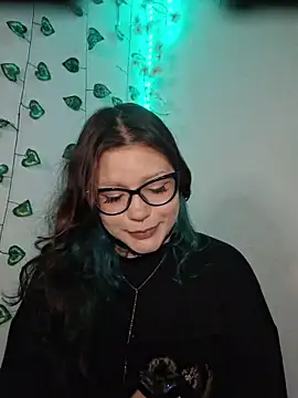 Snapshot of MegXo chatting on January 7, 6:51 am MegXo online show from January 7, 6:51 am