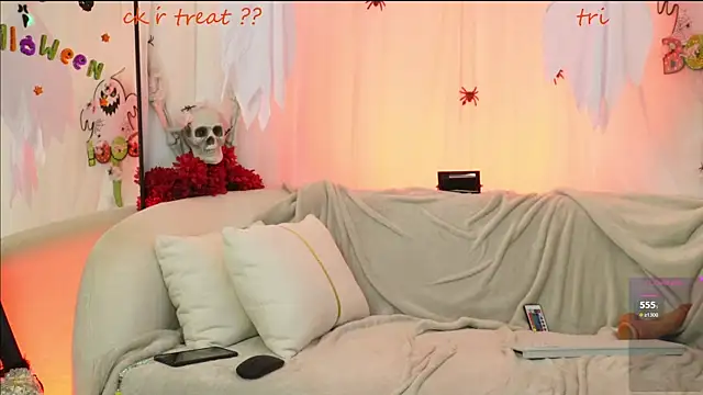 SUM    online show from October 7, 10:44 pm