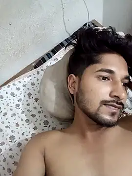 Snapshot of abhishekk_desiboy99 chatting on September 17, 7:21 am abhishekk desiboy99 online show from September 17, 7:21 am