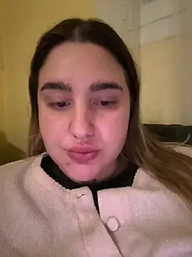 marouska official online show from February 12, 6:07 pm