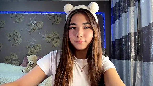 Snapshot of BahaiHeaven chatting on November 29, 12:05 pm BahaiHeaven online show from November 29, 12:05 pm