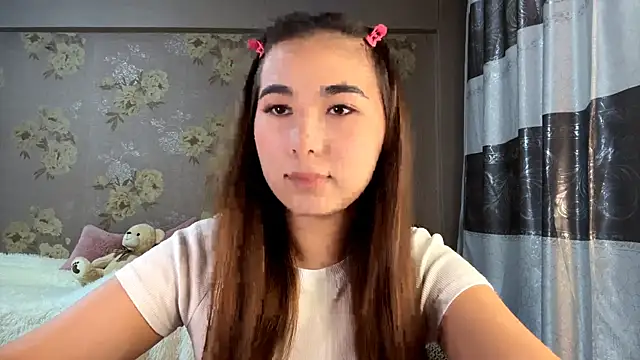 Snapshot of BahaiHeaven chatting on November 5, 11:13 am BahaiHeaven online show from November 5, 11:13 am