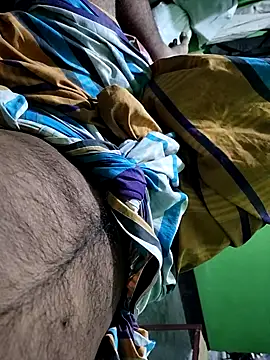 mdNajmus69 online show from October 9, 5:13 pm