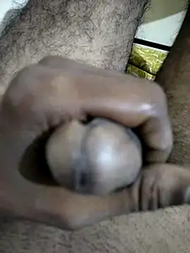 mdNajmus69 online show from September 16, 6:42 pm