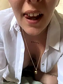 anonyme hot47 online show from October 31, 8:44 am