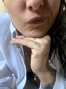 anonyme hot47 online show from November 4, 9:13 am