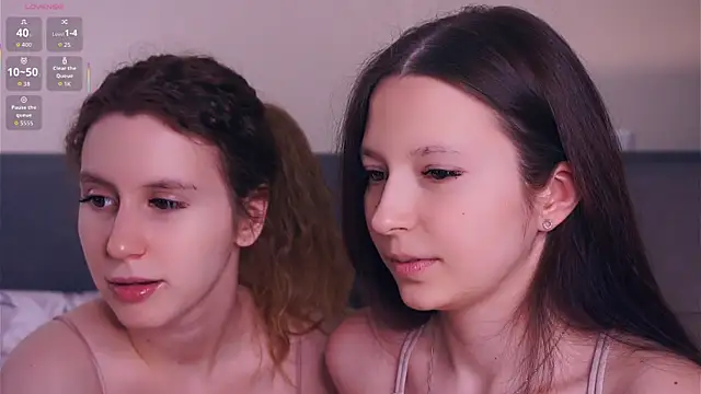 GabrielleLynchard online show from April 18, 7:54 am