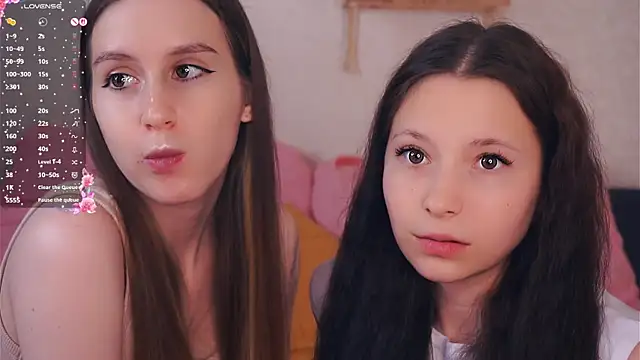 GabrielleLynchard online show from November 5, 7:17 pm