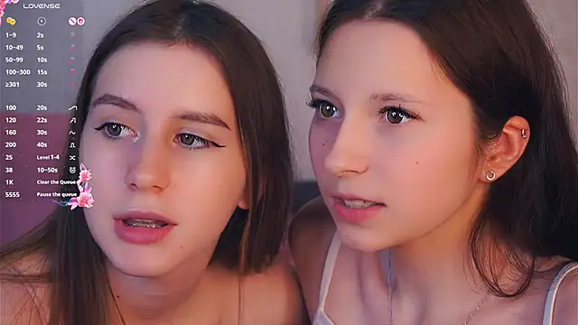 GabrielleLynchard online show from November 11, 8:36 pm