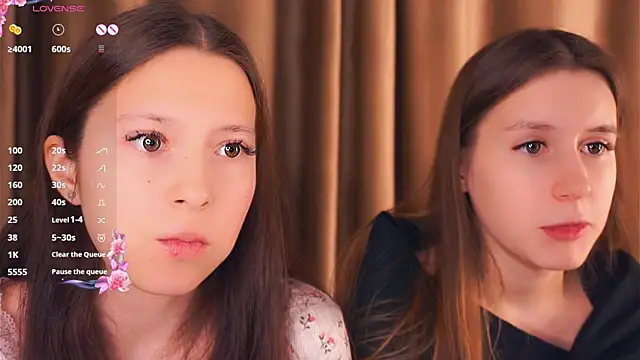 GabrielleLynchard online show from January 6, 9:30 pm