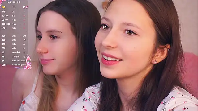 GabrielleLynchard online show from November 21, 8:30 pm