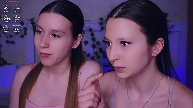 GabrielleLynchard online show from March 25, 8:52 pm