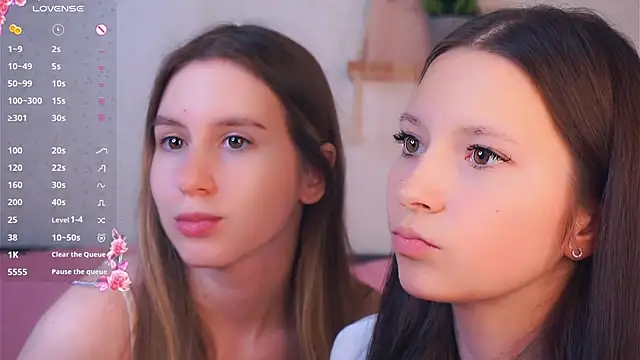 GabrielleLynchard online show from November 25, 8:31 pm