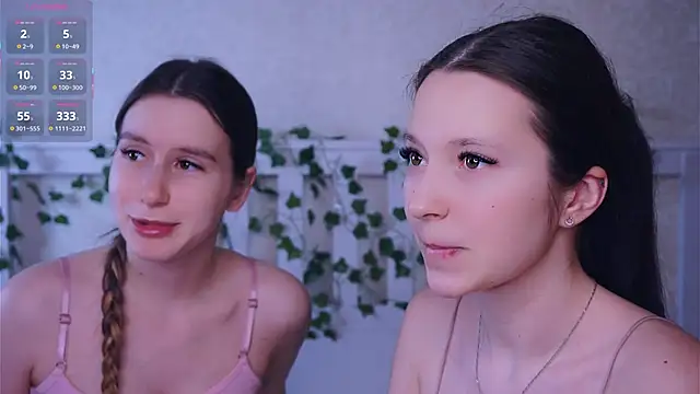 GabrielleLynchard online show from March 22, 9:38 pm