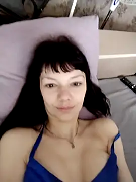 AliceSwan1122 online show from June 5, 8:31 am