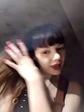 Snapshot of AliceSwan1122 chatting on December 16, 9:08 pm AliceSwan1122 online show from December 16, 9:08 pm