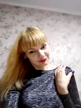 Snapshot of AliceSwan1122 chatting on October 15, 3:53 pm AliceSwan1122 online show from October 15, 3:53 pm