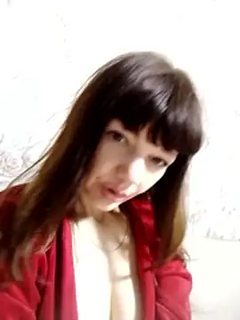 AliceSwan1122 online show from May 17, 9:26 pm