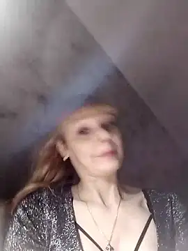 Snapshot of AliceSwan1122 chatting on October 19, 10:34 pm AliceSwan1122 online show from October 19, 10:34 pm