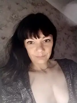 AliceSwan1122 online show from March 15, 8:38 pm