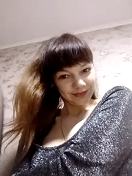 Snapshot of AliceSwan1122 chatting on November 29, 8:42 pm AliceSwan1122 online show from November 29, 8:42 pm