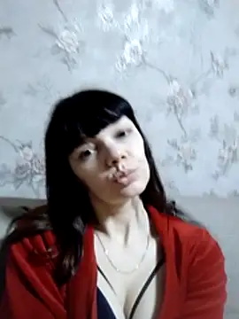 AliceSwan1122 online show from April 2, 7:42 pm