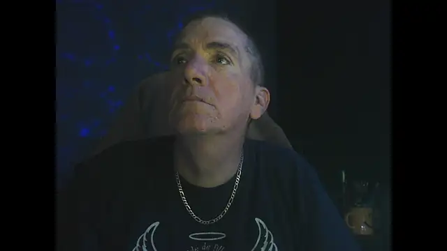 Snapshot of Sex_and_loves chatting on November 5, 3:42 am Sex and loves online show from November 5, 3:42 am