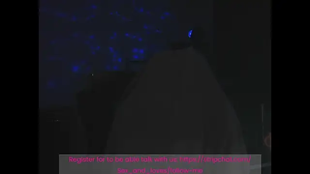 Snapshot of Sex_and_loves chatting on November 7, 4:06 am Sex and loves online show from November 7, 4:06 am