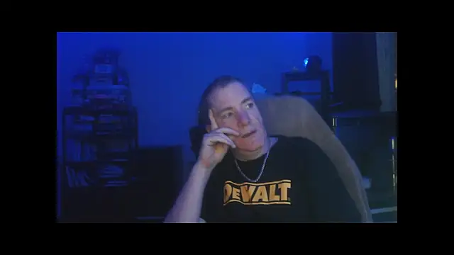 Snapshot of Sex_and_loves chatting on November 16, 10:46 pm Sex and loves online show from November 16, 10:46 pm