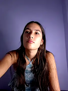 Amber Miiller2 online show from May 28, 9:21 pm