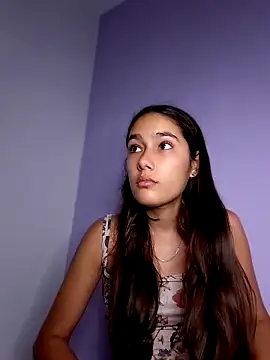 Amber Miiller2 online show from May 15, 9:57 pm