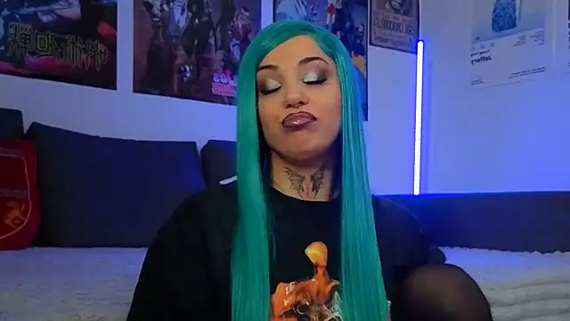 KiraQuinn1 online show from January 16, 6:01 pm
