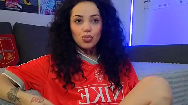 KiraQuinn1 online show from February 26, 4:51 pm