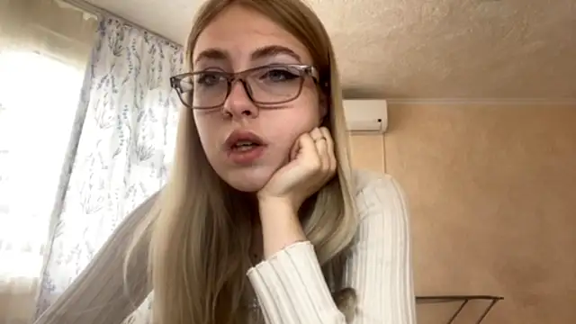 Snapshot of LanaNoir chatting on September 21, 9:58 am LanaNoir online show from September 21, 9:58 am