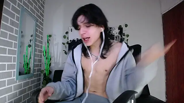 Jack alvarez19 online show from October 27, 11:05 pm