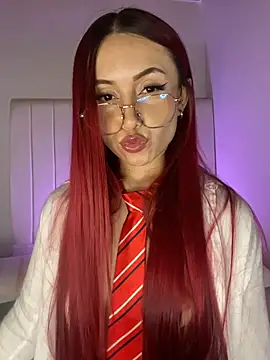 Abbi Gomez online show from October 14, 11:25 pm