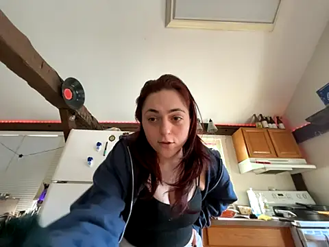 PeridotPrincessOfficial online show from November 6, 6:56 pm