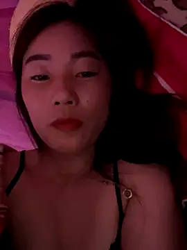 Snapshot of Moon_pusy chatting on October 18, 5:26 pm Moon pusy online show from October 18, 5:26 pm