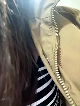 Moon pusy online show from December 20, 1:30 am