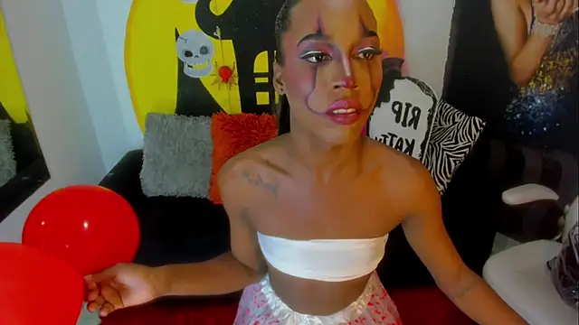 Snapshot of sabrina_xxx11 chatting on October 22, 8:41 pm sabrina xxx11 online show from October 22, 8:41 pm