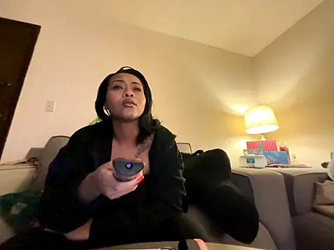 GoddessFatPuss online show from December 19, 1:20 am