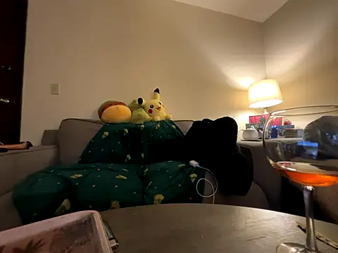 Snapshot of GoddessFatPuss chatting on November 17, 6:06 am GoddessFatPuss online show from November 17, 6:06 am