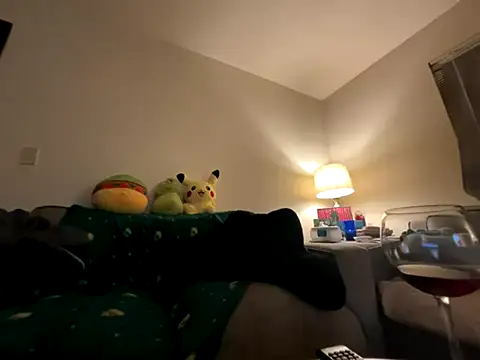 Snapshot of GoddessFatPuss chatting on November 26, 8:25 am GoddessFatPuss online show from November 26, 8:25 am