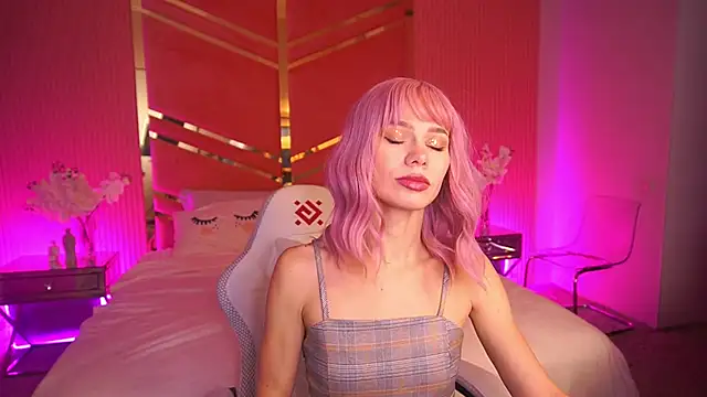 ShyySiren online show from November 2, 8:19 am