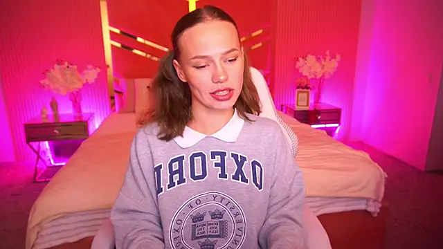 ShyySiren online show from October 7, 2:07 pm